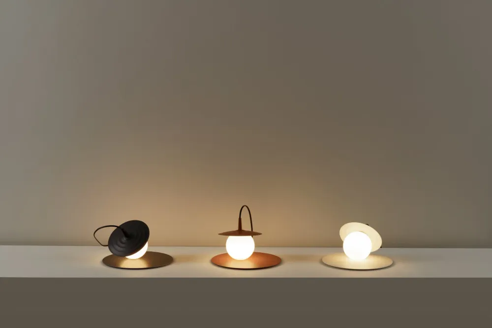 Milan - Symphony Table lamp G9 textured copper