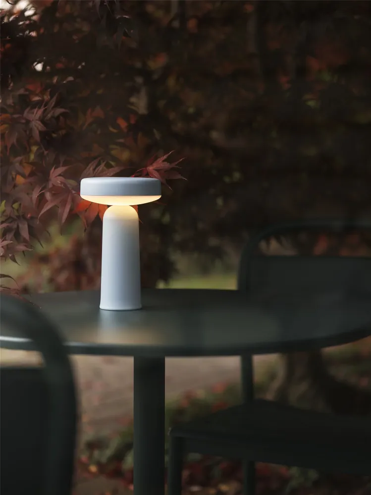 Muuto Ease tafellamp Light Blue