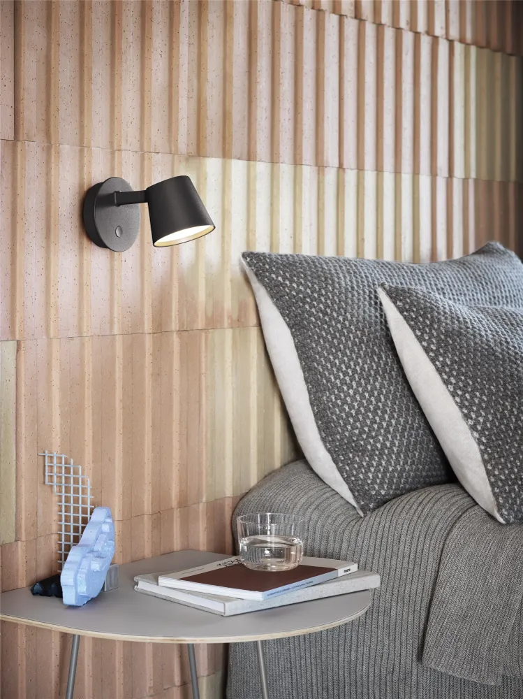 Muuto Tip muurlamp Black