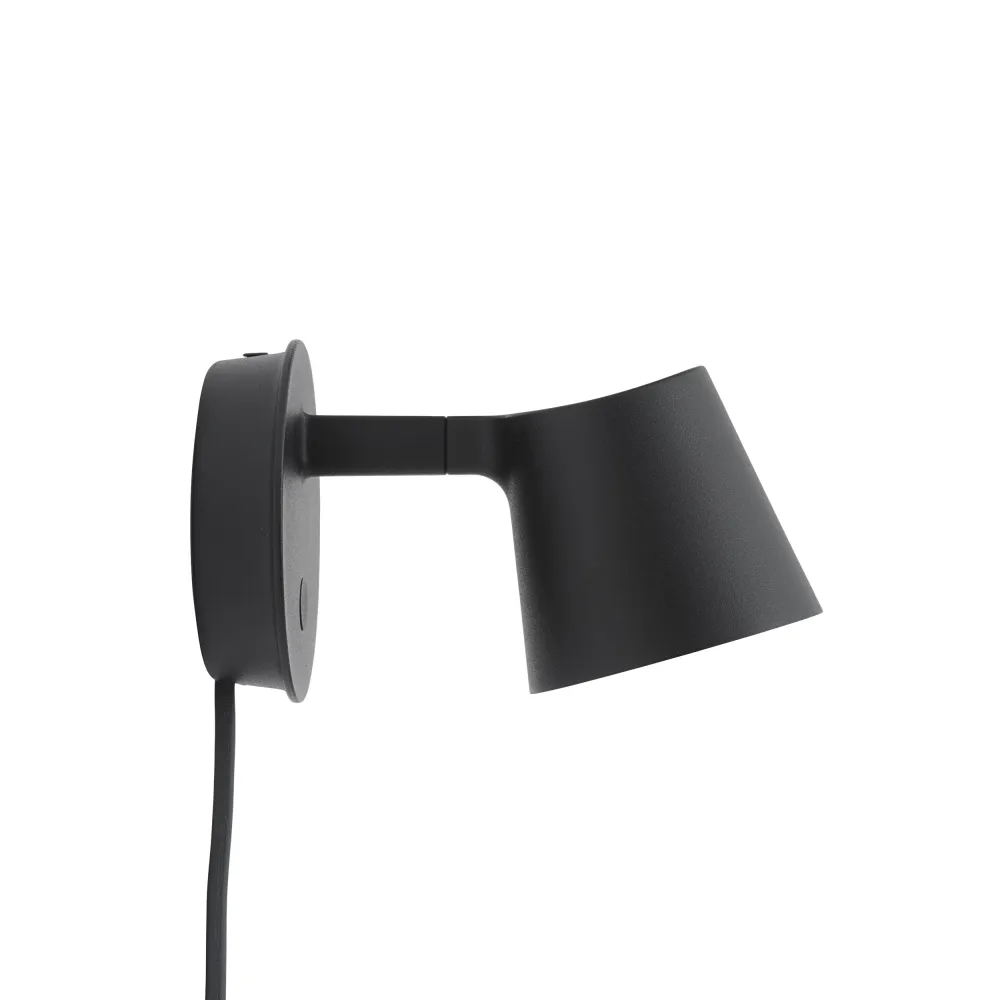 Muuto Tip muurlamp Black