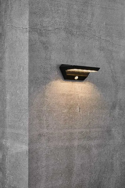 Nordlux Agena Wandlamp buiten - Sensor & Solar - LED - 3000K - IP44 - Zwart