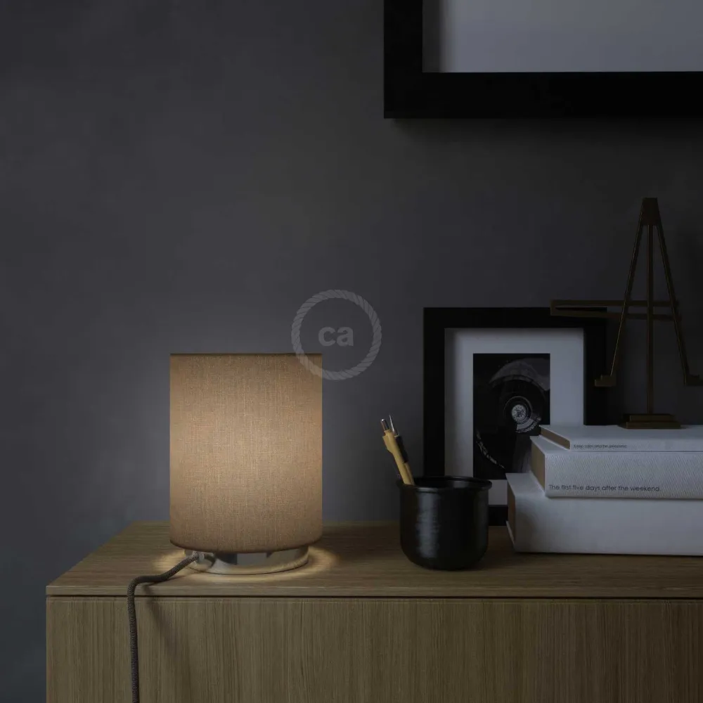 Posaluce metalen voet met Cilindro lampenkap - Camelot Brown