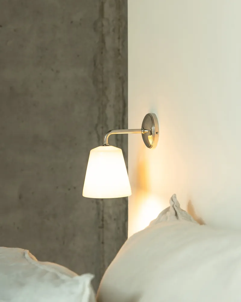 Richmond Kleine Wandlamp Fijn Porselein - Gepolijst Nikkel