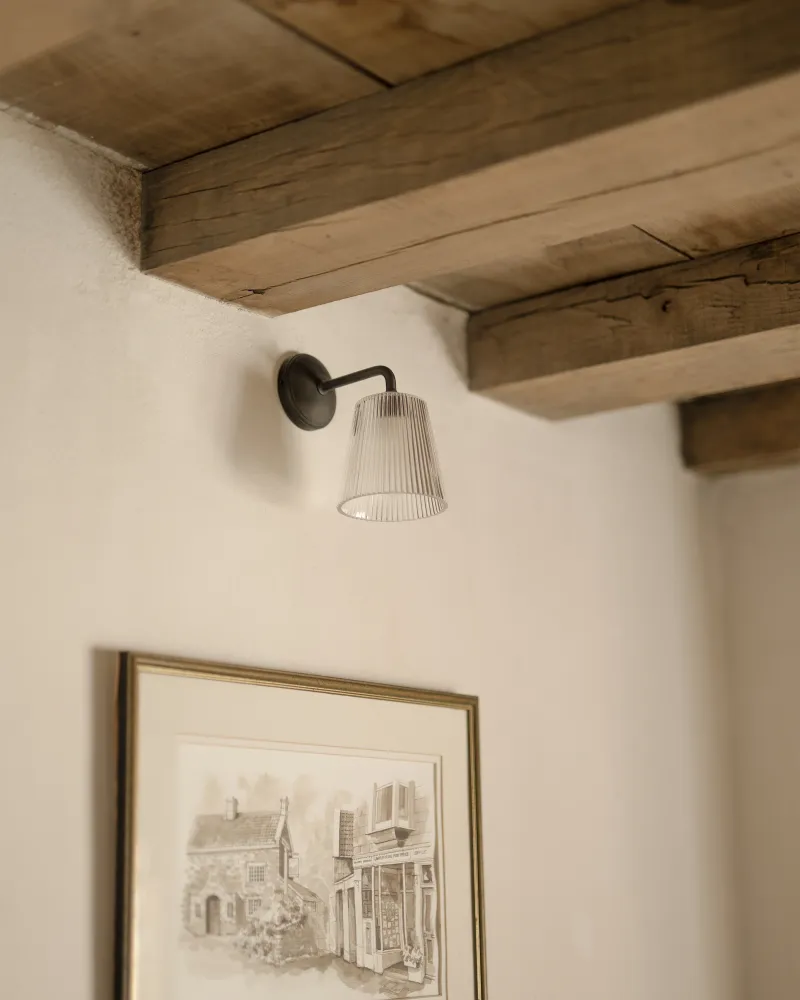 Richmond Kleine Wandlamp Geribbeld Glas - Brons