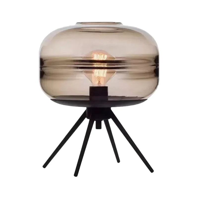 ArtistiLight - Lamp van vier moderne creatieve poten Selzar