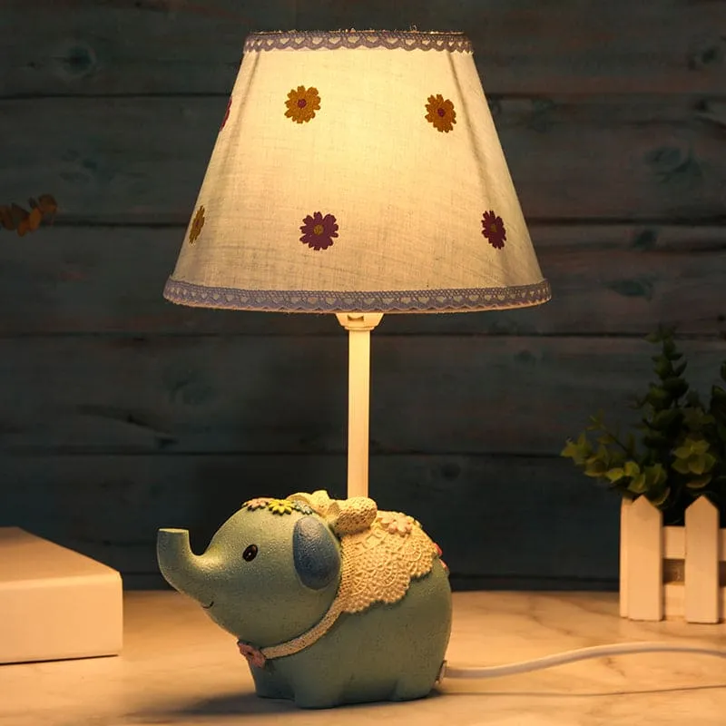 LuminElephant - Tafellamp met bloemenpatroon en olifantenbasis Selzar