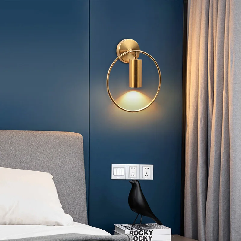 OpulentGlow - Luxe en Verfijnde Wandlamp Selzar