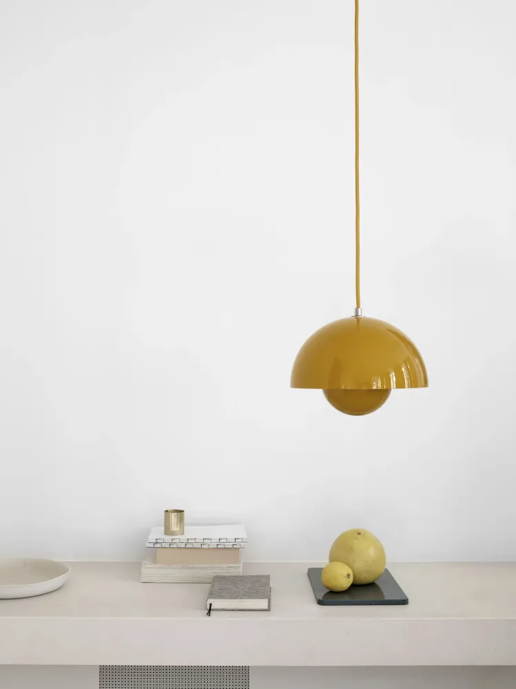 &Tradition Flowerpot VP1 hanglamp Grey Beige