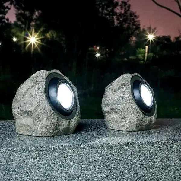 Tuinrotslamp - LED Zonne-energie Buitenlamp