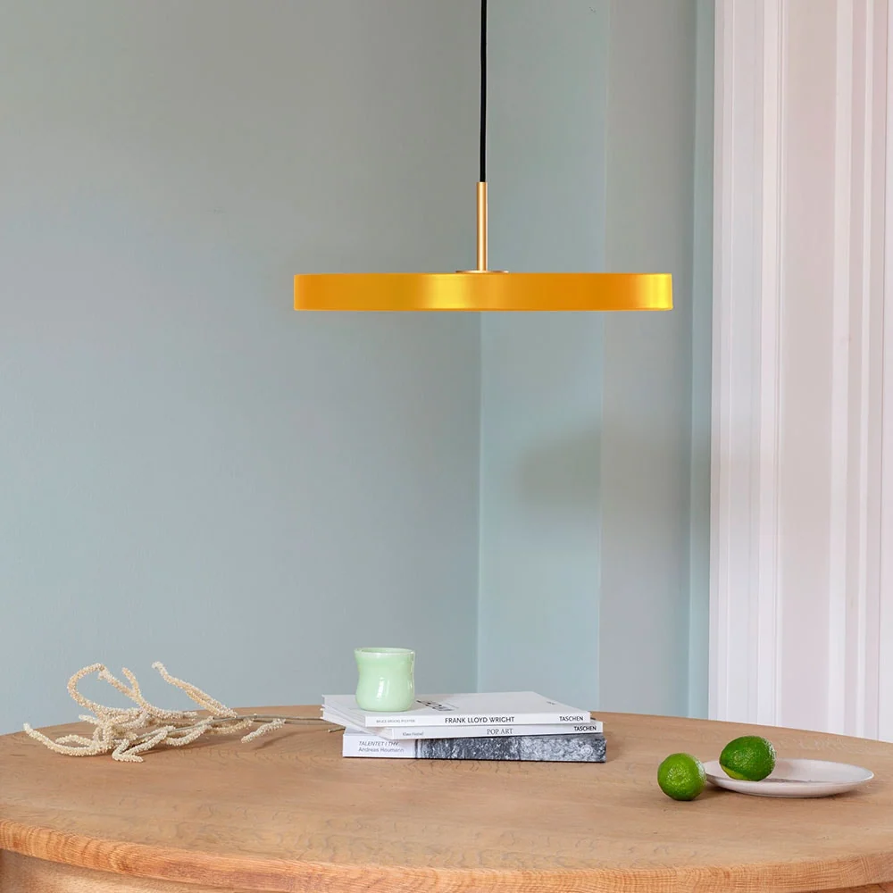 Umage Asteria Mini hanglamp saffron yellow - met koordset - Ø31 cm