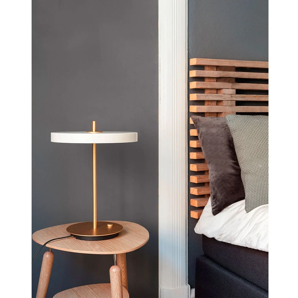Umage Asteria table pearl white - Ø 31 x 41,5 cm