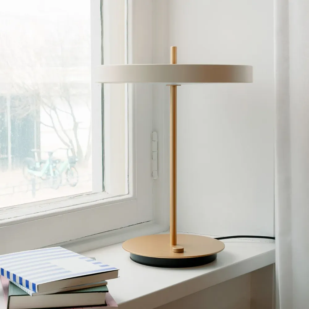 Umage Asteria table pearl white - Ø 31 x 41,5 cm