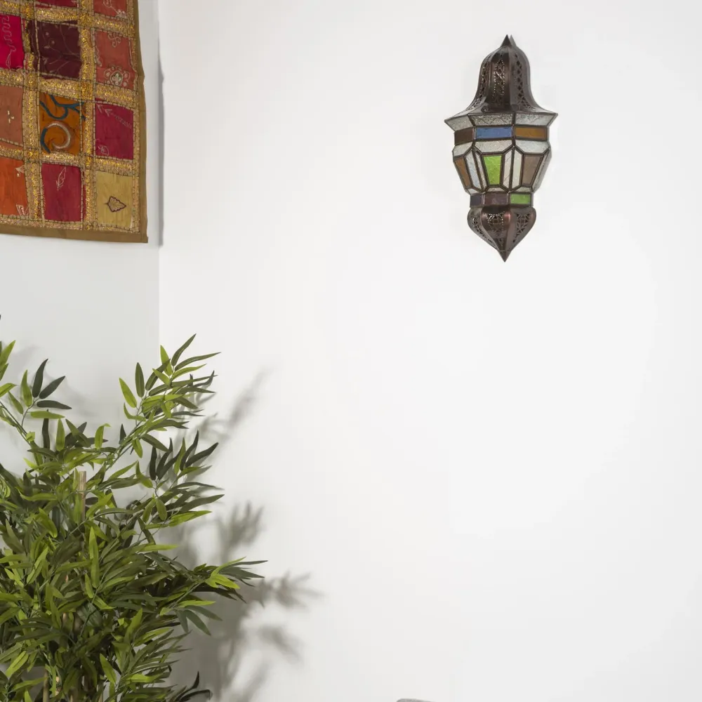 Wandlamp Mukala van Arabisch glas en smeedwerk 41x22