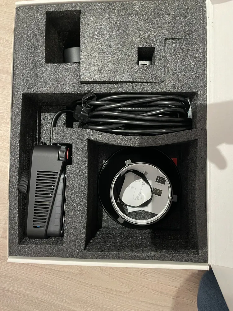 Zhiyun Molus G300