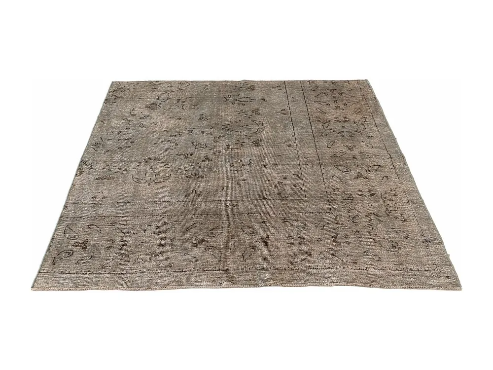 Woltapijt 143x133 Lichtbruin Vintage Royal