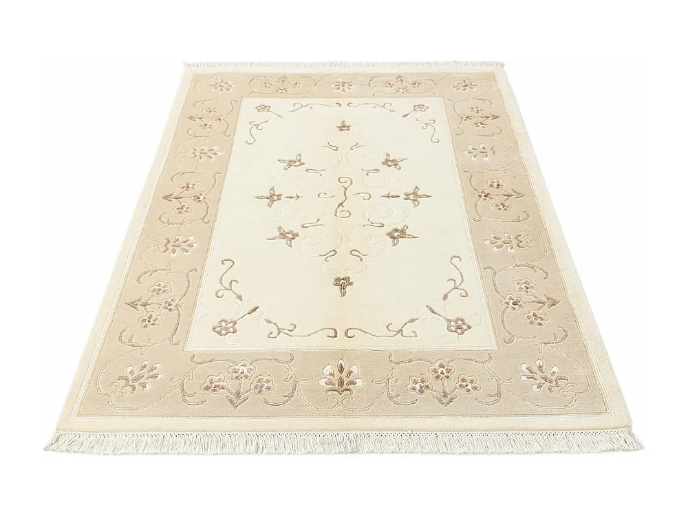 Woltapijt 180x122 Ecru Darya