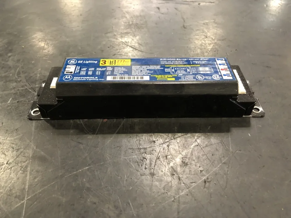 Electronic Ballast G3--T8-277 3 Lamps T8 277 Volts AC 60Hz - Incl. Garantie