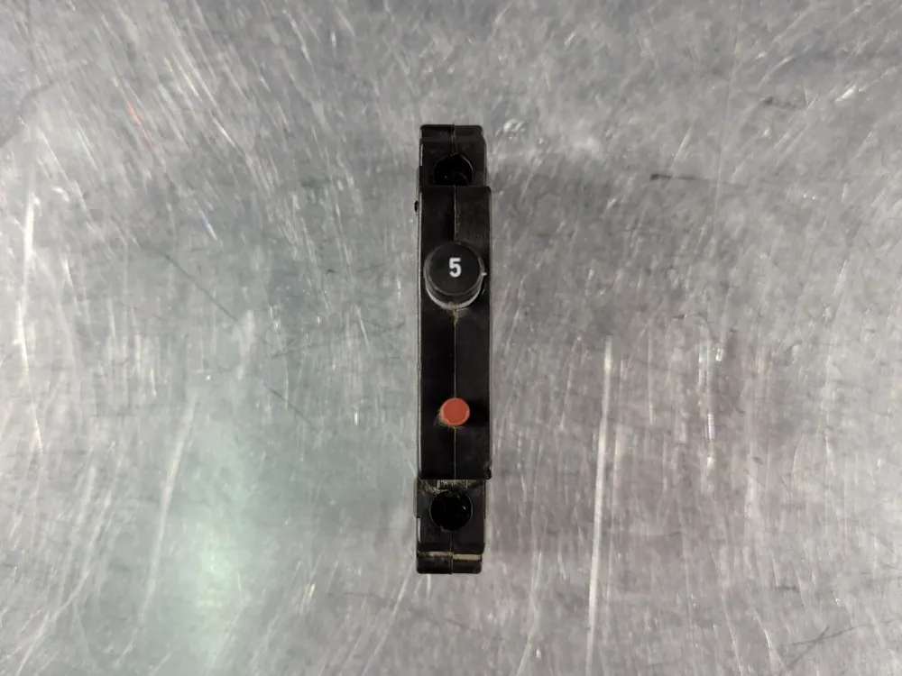 5 Amp, 1 Pole, 250 Volts Circuit Breaker 9101803500