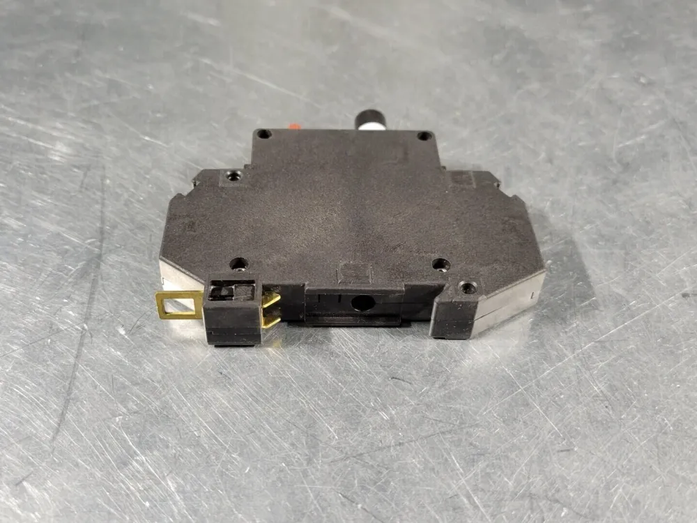 5 Amp, 1 Pole, 250 Volts Circuit Breaker 9101803500
